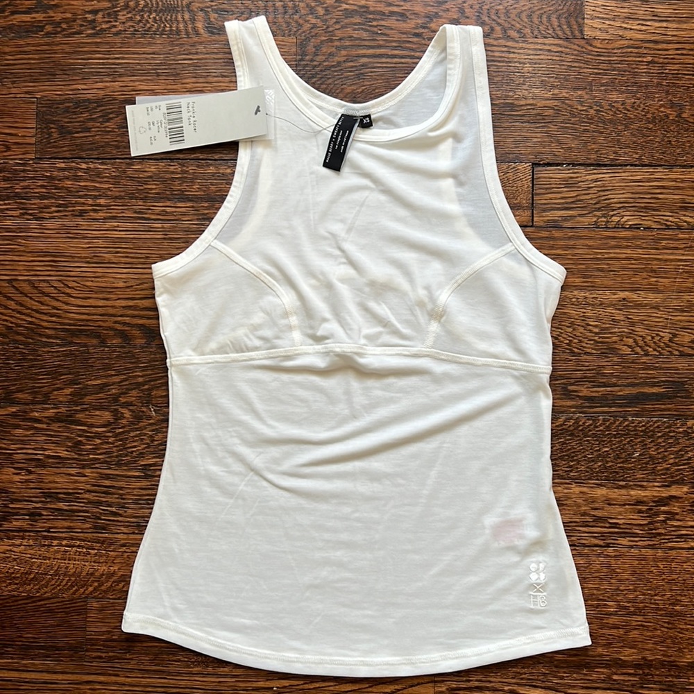 NWT Sweaty Betty x Halle Berry tank